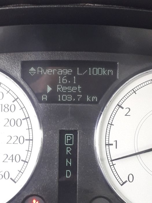 Крайслер 300с 5.7 хеми awd