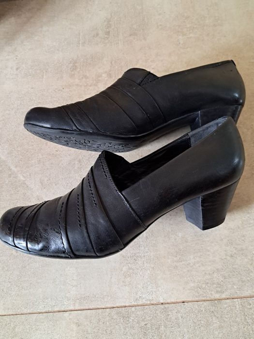 Buty damskie skórzane firmy Medicus 41