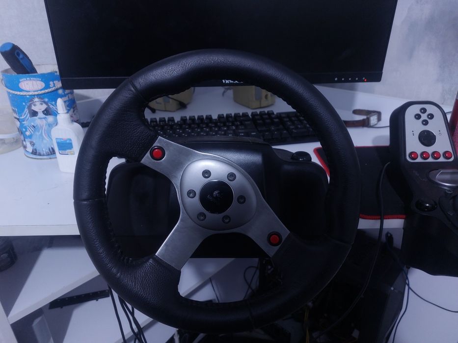 Logitech 25 без лепестків