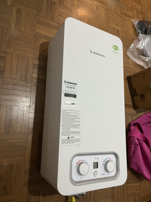 Esquentador Vulcano Click 2 ( 1 ano de uso, dentro da garantia)