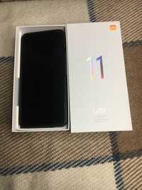 Xiaomi 11 lite в хорошем состоянии