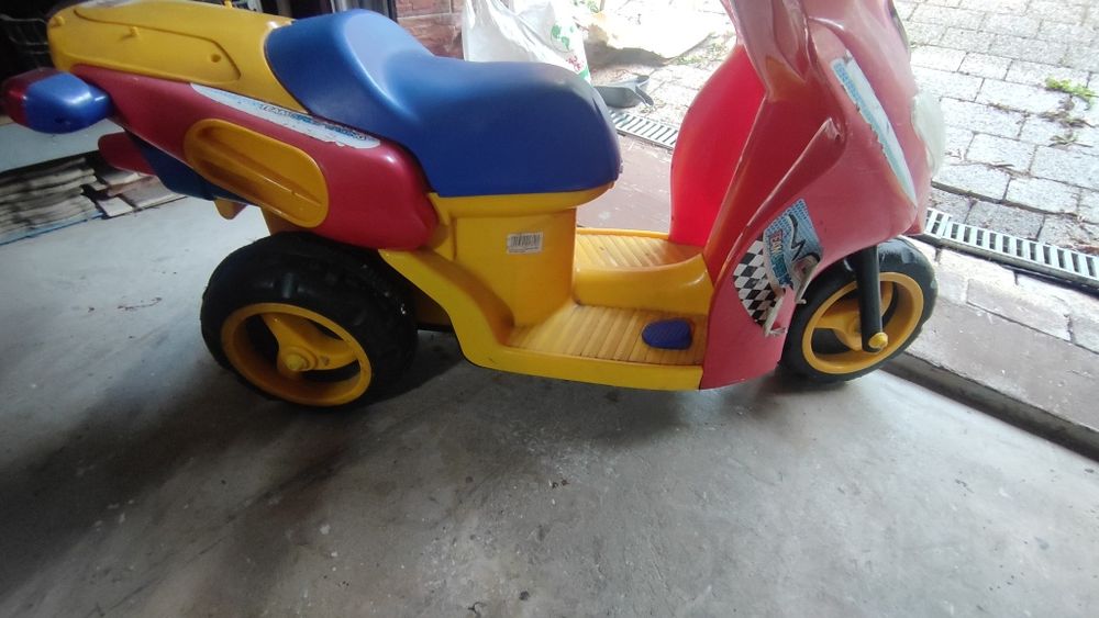 Duży motor na akumulator dla dziecka