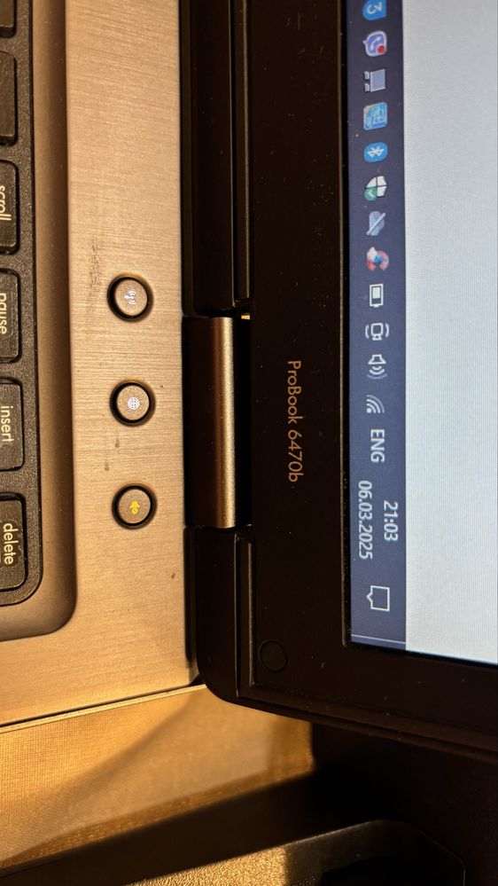 HP probook 6470b + док станція
