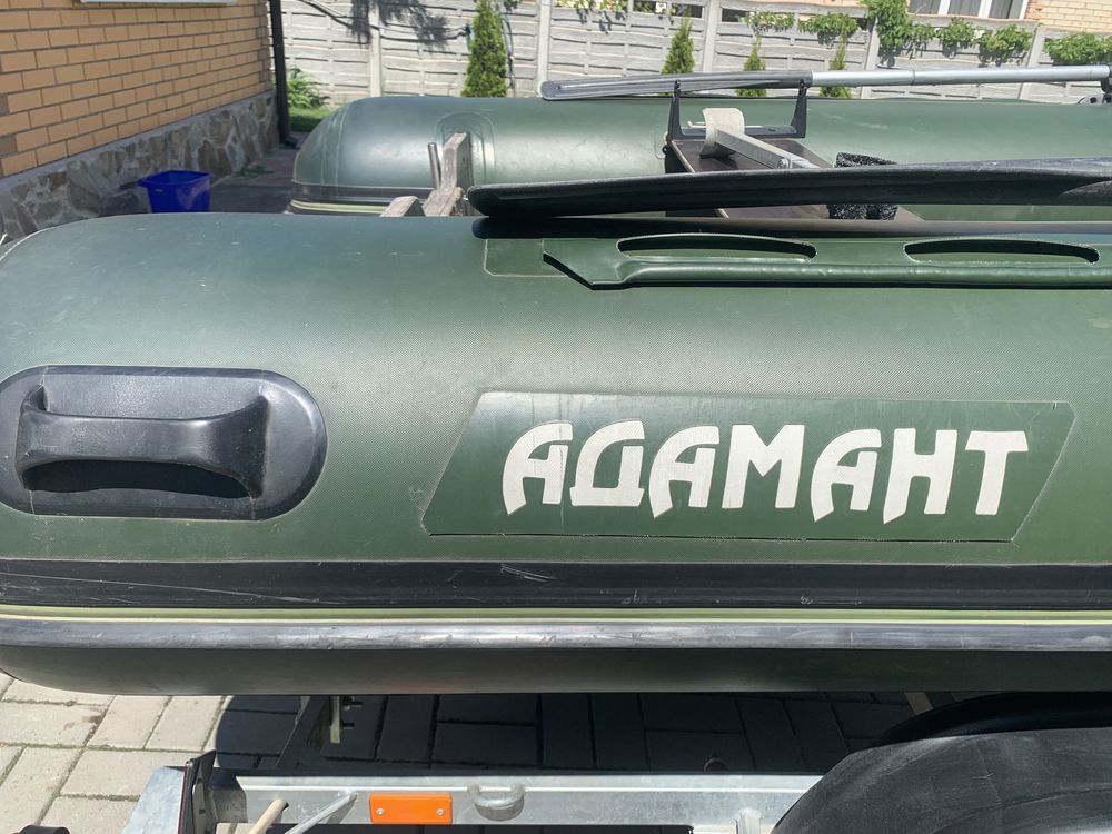 Килевая лодка Адамант 3.6м + Honda15