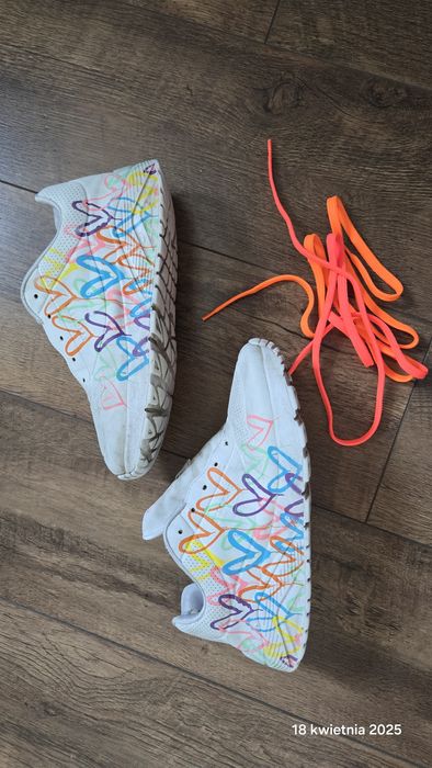 Skechers Sport 39
UNO LITE - Sneakersy niskie