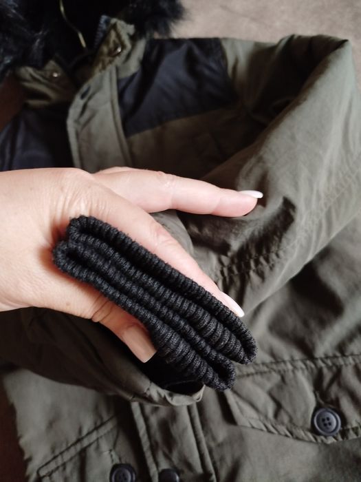 Демісезонна курточка 7-8 років