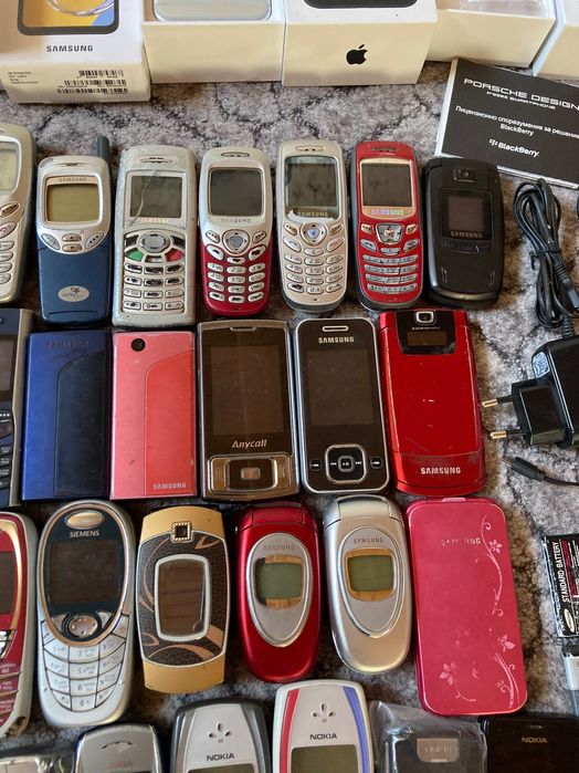 Цена за все 38 телефонов 6100, n500, с100, r210, d830, 515, 2300, 9900