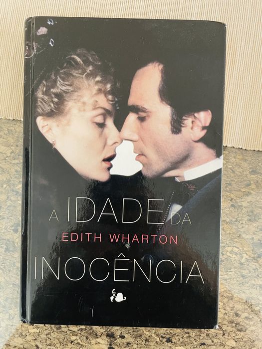 Livro A Idade da Inocência, de Edith Wharton