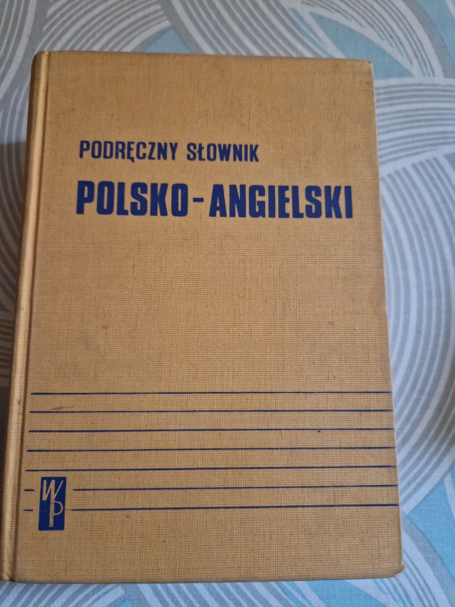 Podręczny słownik polsko-angielski