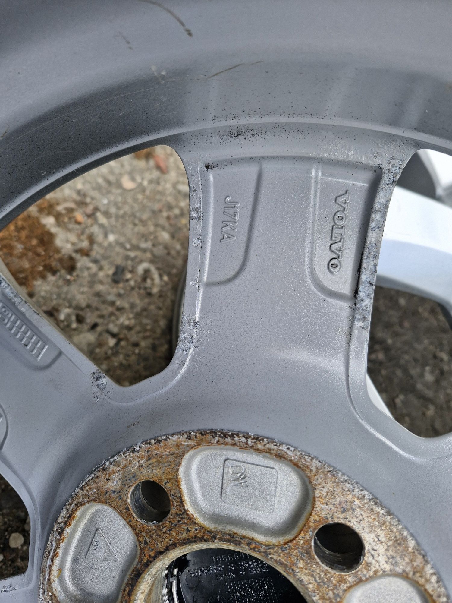 Felgi aluminiowe 16" 5×108 ET50 7J
