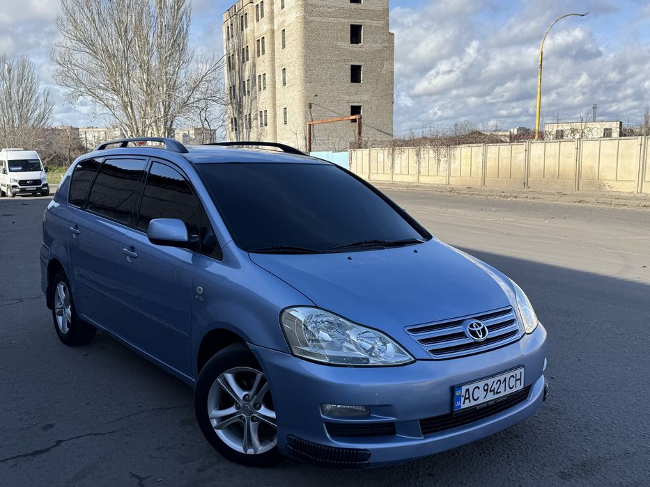 Тойота корола верса