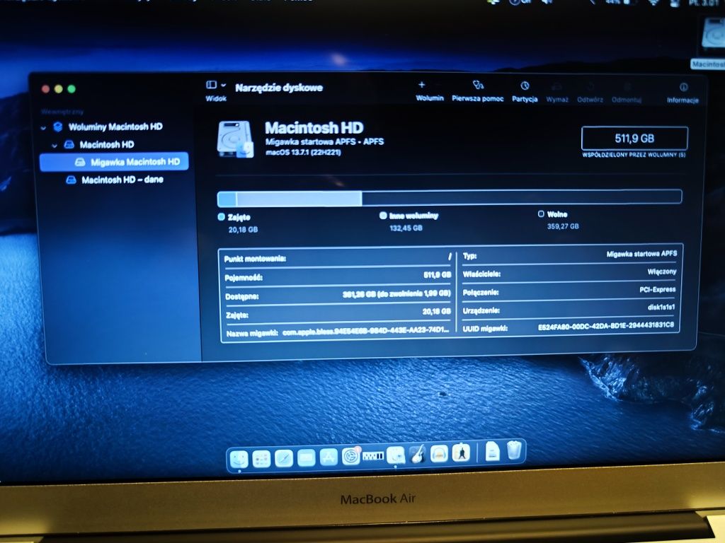 Macbook Air 13 2015, procesor Intel i5, RAM 8GB/512 GB SSD - polecam