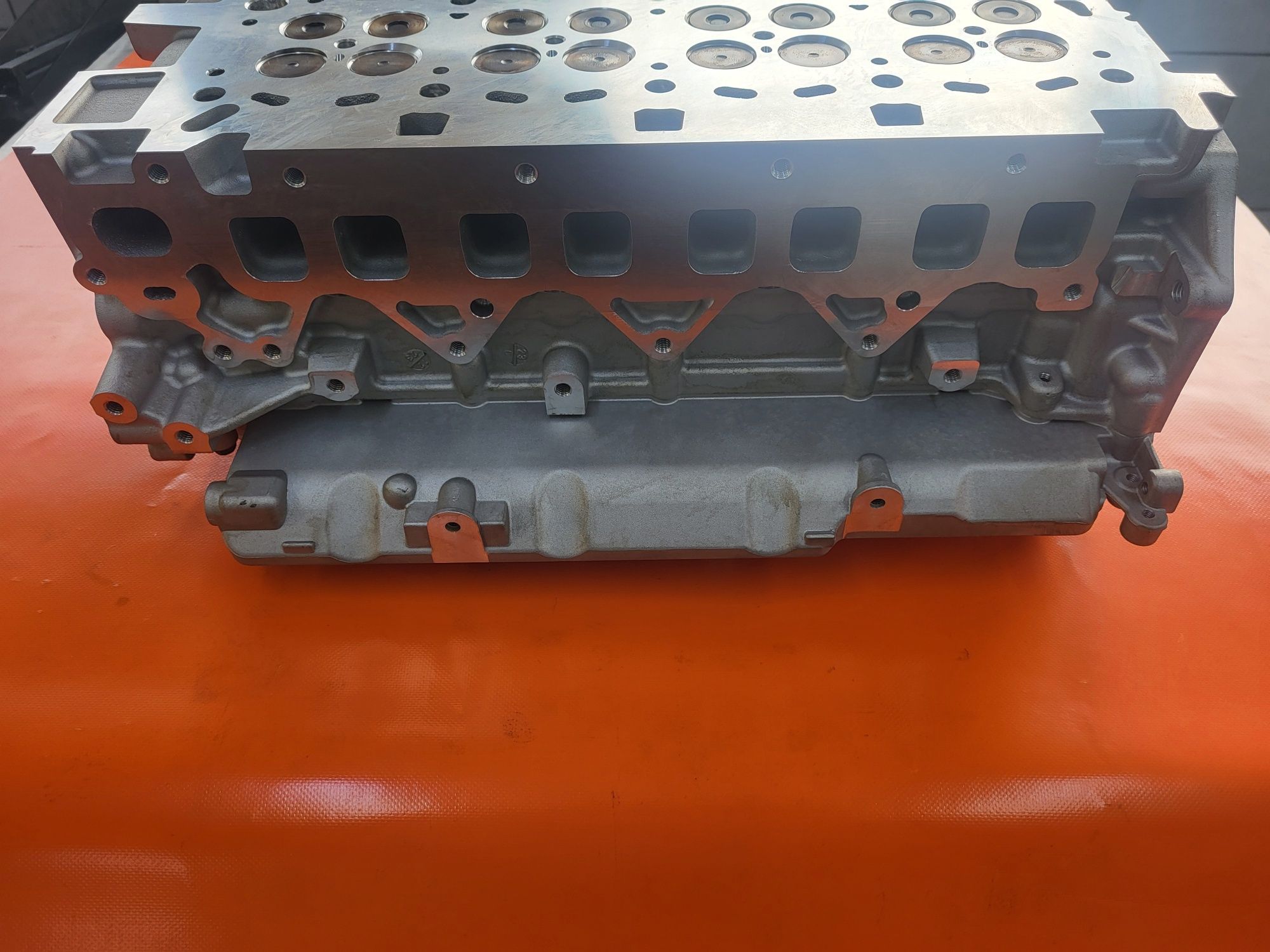 Nowa głowica Opel Movano 2,3 dci biturbo