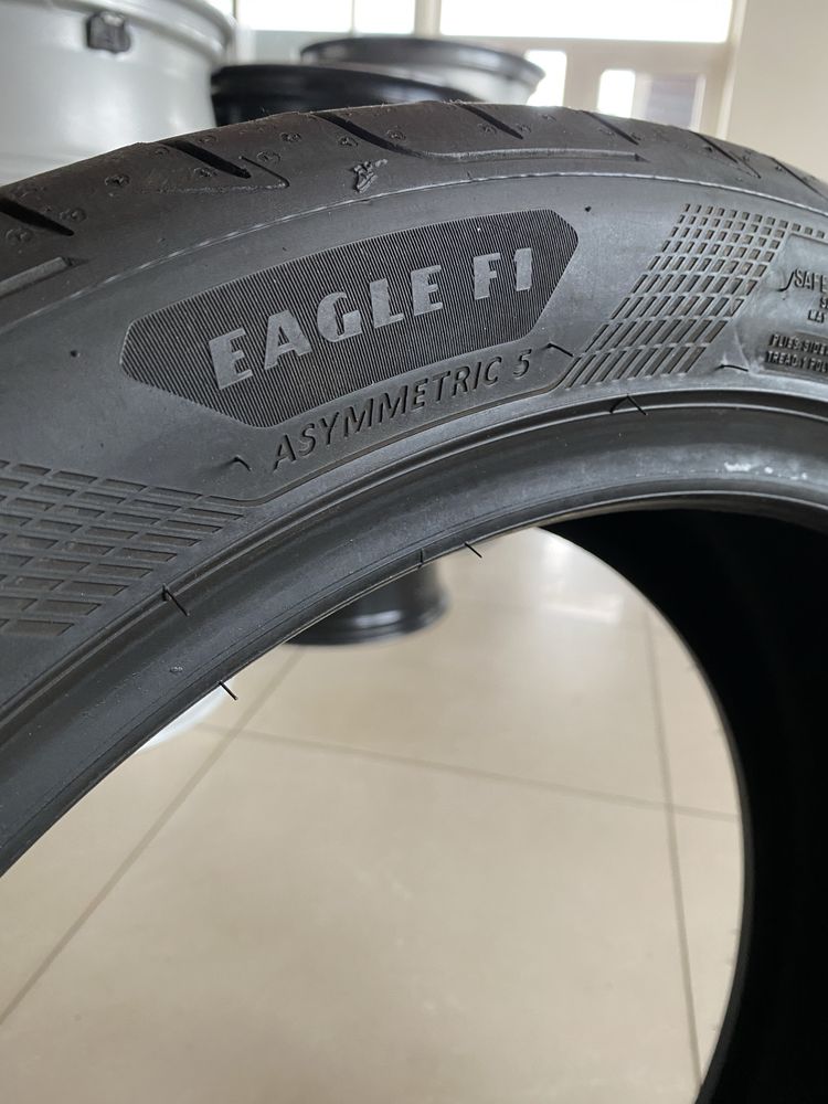 235/45/19 Goodyear 235/45R19 літня резина шини колеса гума автошини