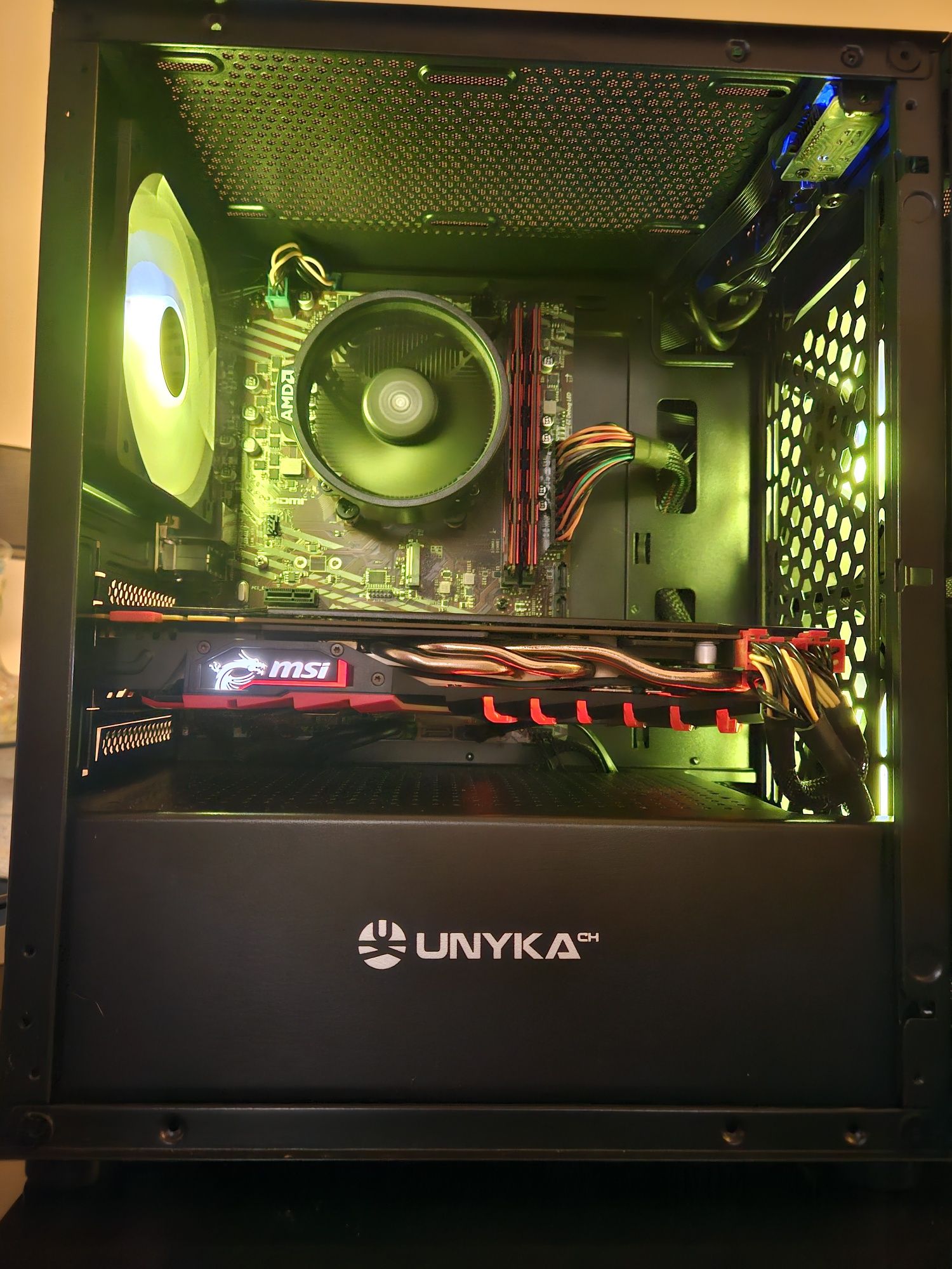 PC Gaming | Ryzen 5 5500 + GTX 1080 8GB MSI Gaming X