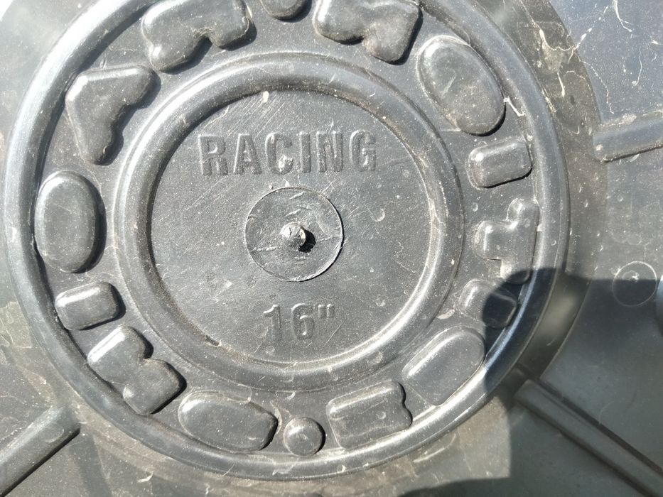 Колпаки автомобільні р16