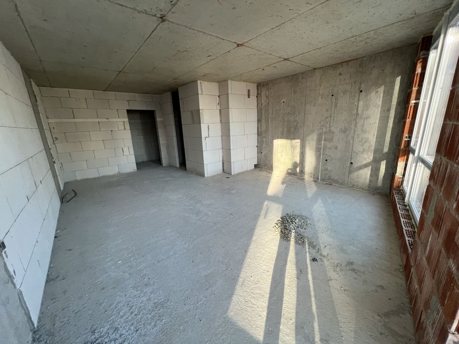 ЖК Манхеттен 73 м2 кухня студія 25м2