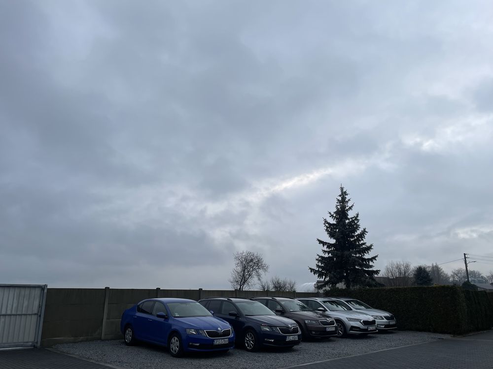 Wypożyczalnia samochodów wynajem krótko oraz długoterminowy