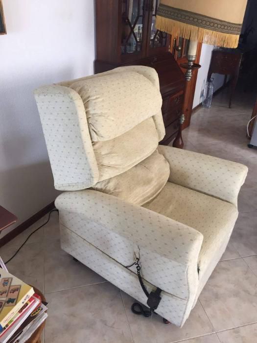 Cadeirão articulado EGIRO