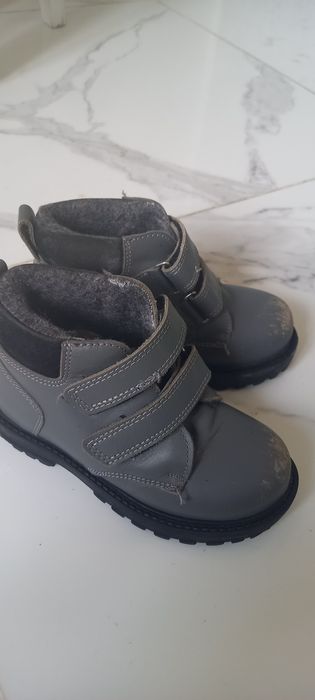 Ботиночки детские-зима  26 р