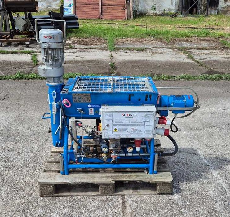 Agregat tynkarski do mechanicznego nakładania tynków 18r mieszarka