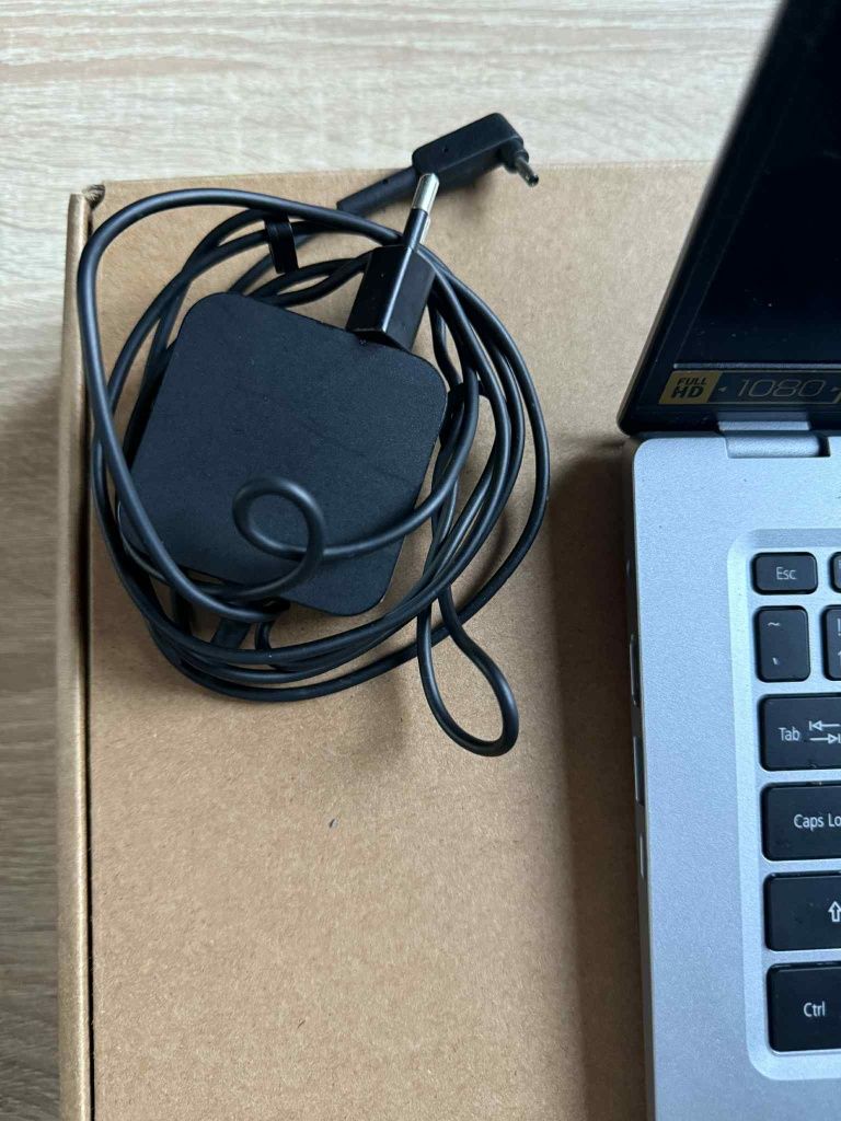 Laptop acer Swift 1