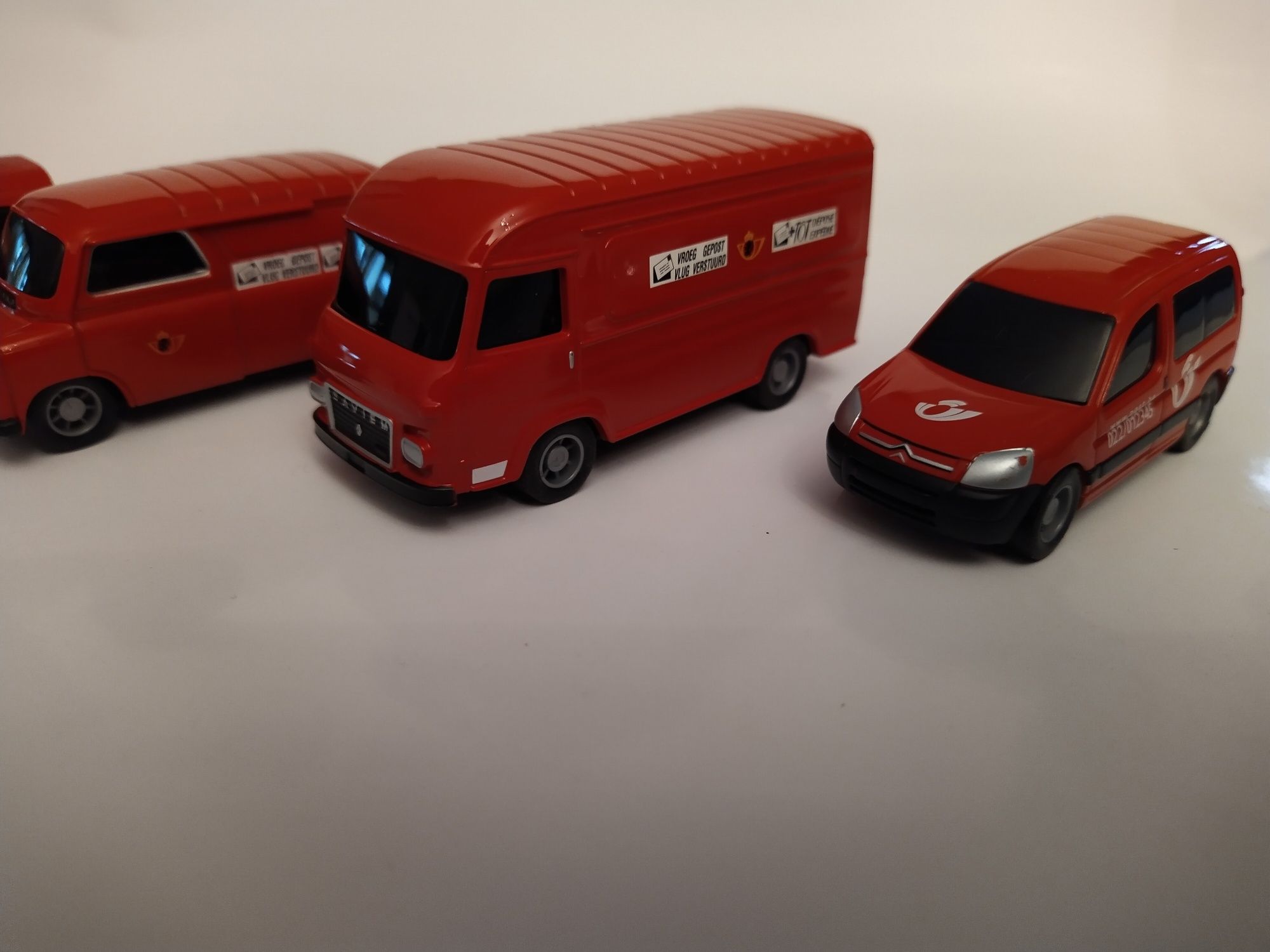 Minichamps Bedford Saviem , Citroen zestaw Skala 1:64