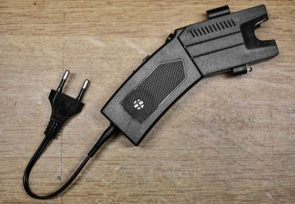 Paralizator Blackfire Blaster Black TASER