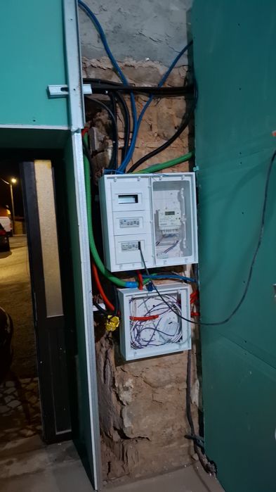 Eletricista residencial 24H