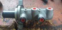 Главный тормозной цилиндр TECNODELTA TCD 6215