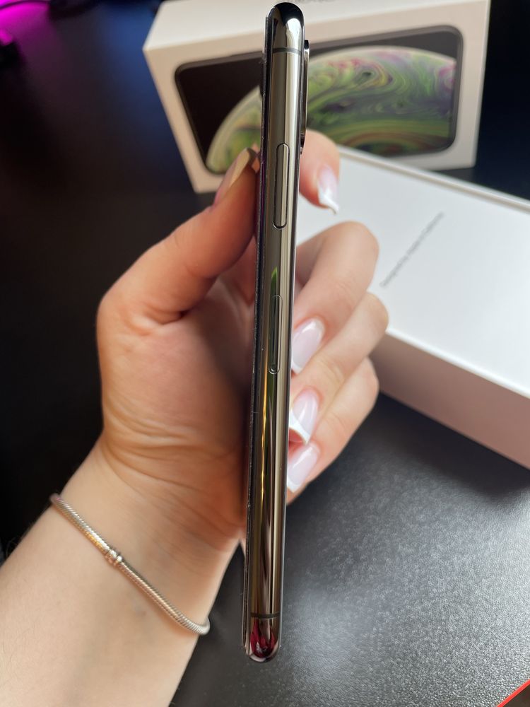 IPhone Xs, 64 GB Space Gray