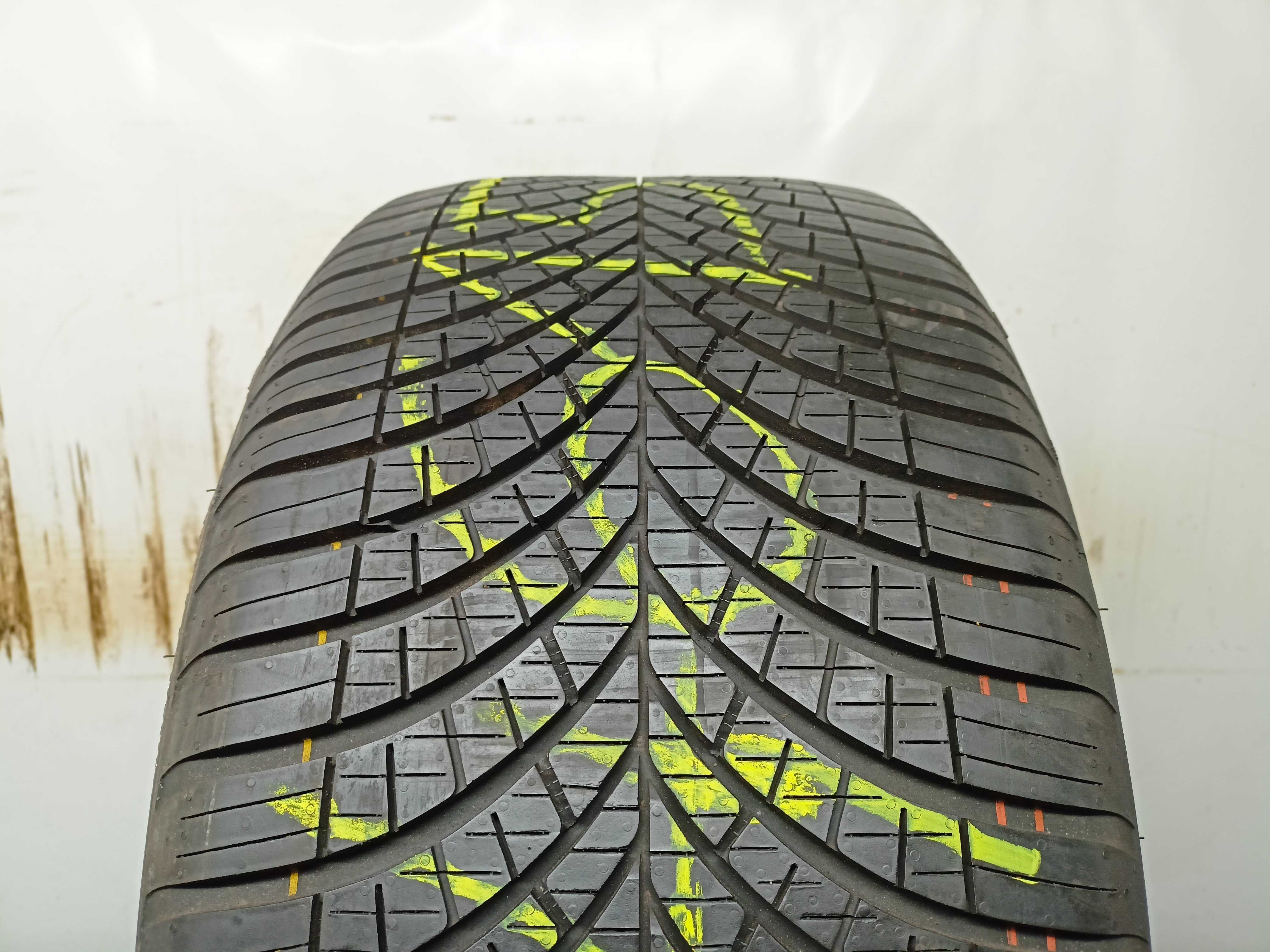 Goodyear Vector4Season 255/40/18 24r. 99V Nowa (4615)