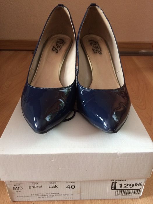 Skórzane szpilki buty na obcasie 39 eleganckie lakierki wiosna lato