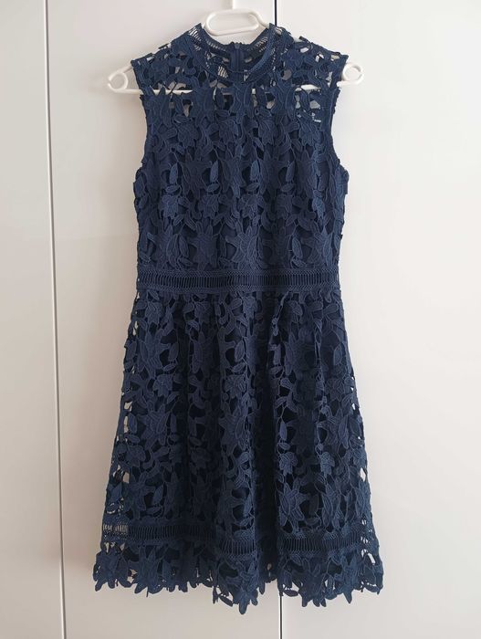 Gipiurowa sukienka r. 36