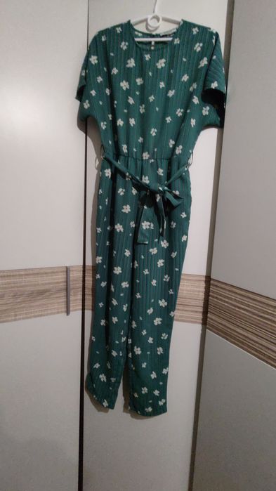 Kombinezon elegancki rozmiar XS