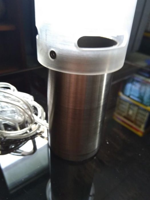 Candeeiro de Mesa com base em Inox