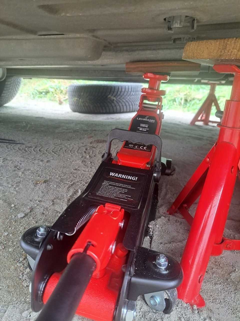 NOWY Podnośnik Samochodowy Hydrauliczny Żaba Lewarek 2500KG Solidny