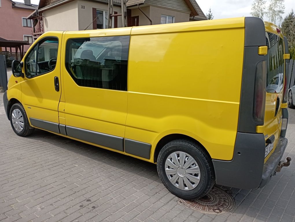 Opel Vivaro 1.9cdti, Long, 5 osobowy, dostawczy