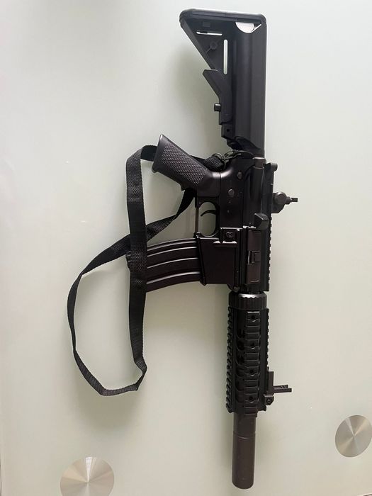 M4 Airsoft Como Nova