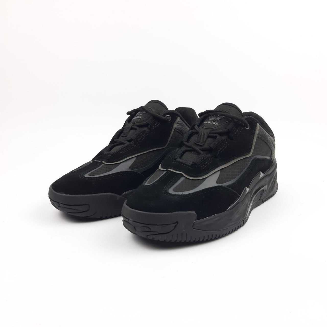 Жіночі кросівки Adidas Niteball ІІ Чорні 20879 РОЗПРОДАЖ