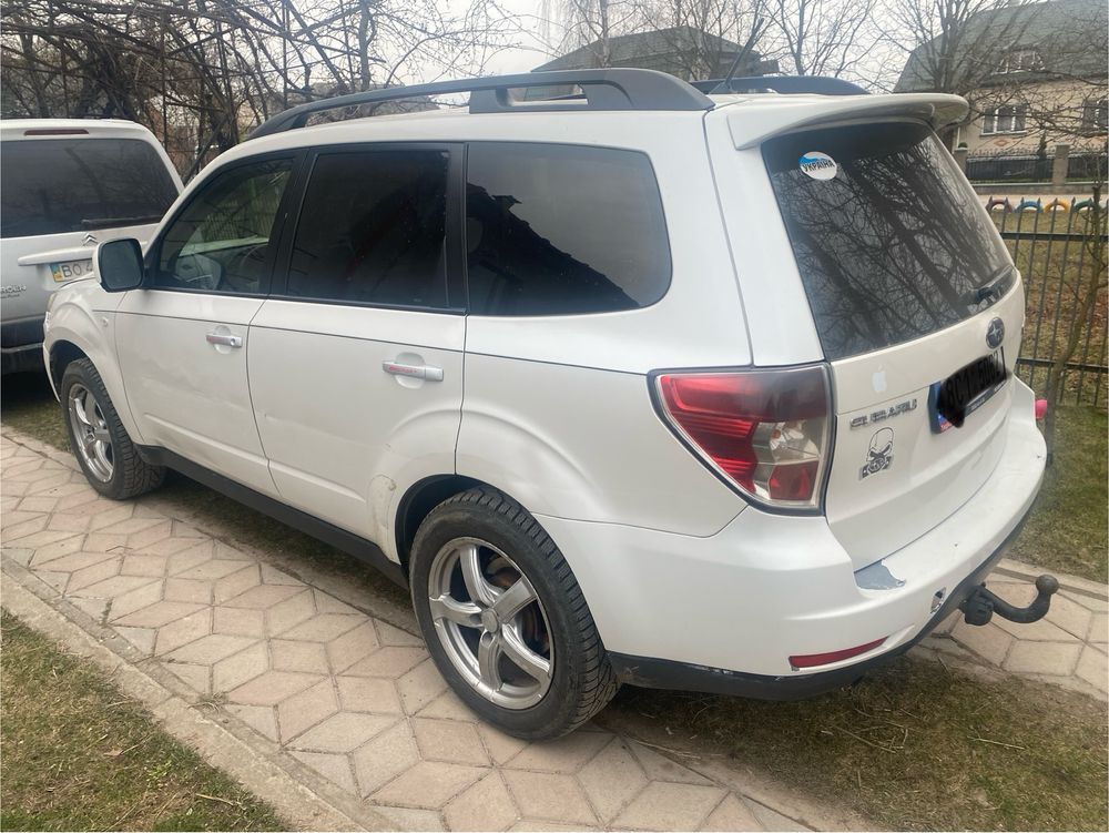 Фаркоп прицепне subaru forester SH субару форестер sh 2008 - 2012