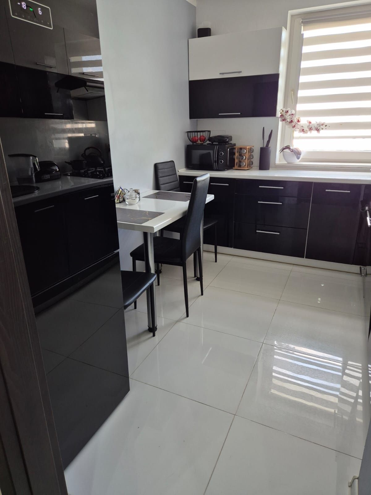 Sprzedam mieszkanie os. Niwa 52 m2