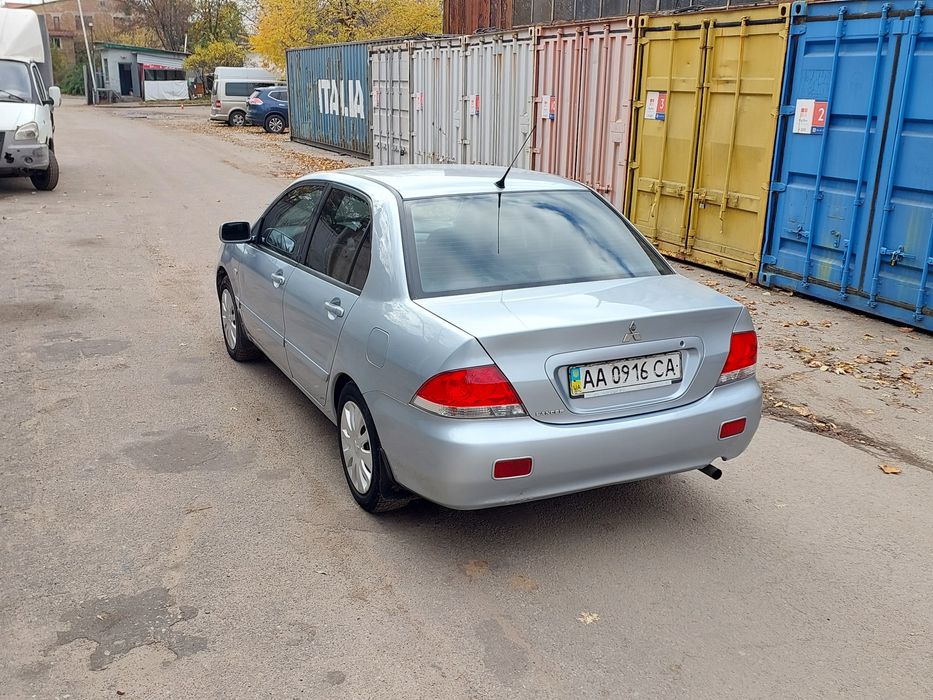 Продам Mitsubishi lancer 9 один хозяин с ГБО