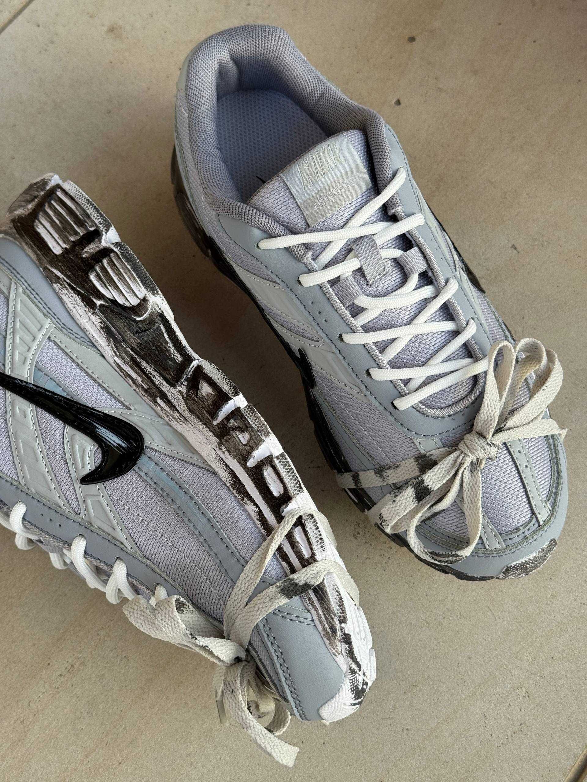 Кросівки Nike Initiator Custom Grey