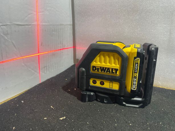 DeWalt DCE088R/лазерний нівелір