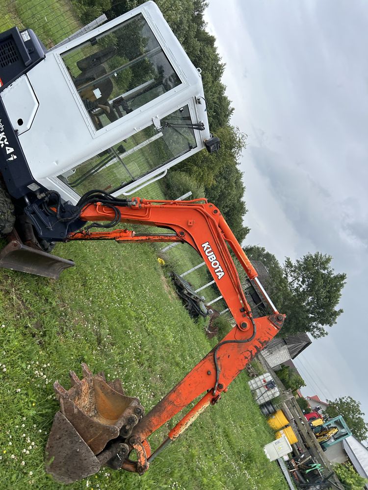 Minikoparka koparka kubota kx41 jcb yanmar