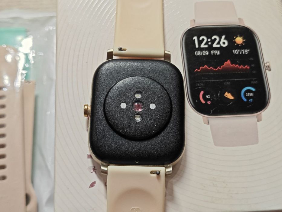 Смарт годинник Amazfit GTS rose pink