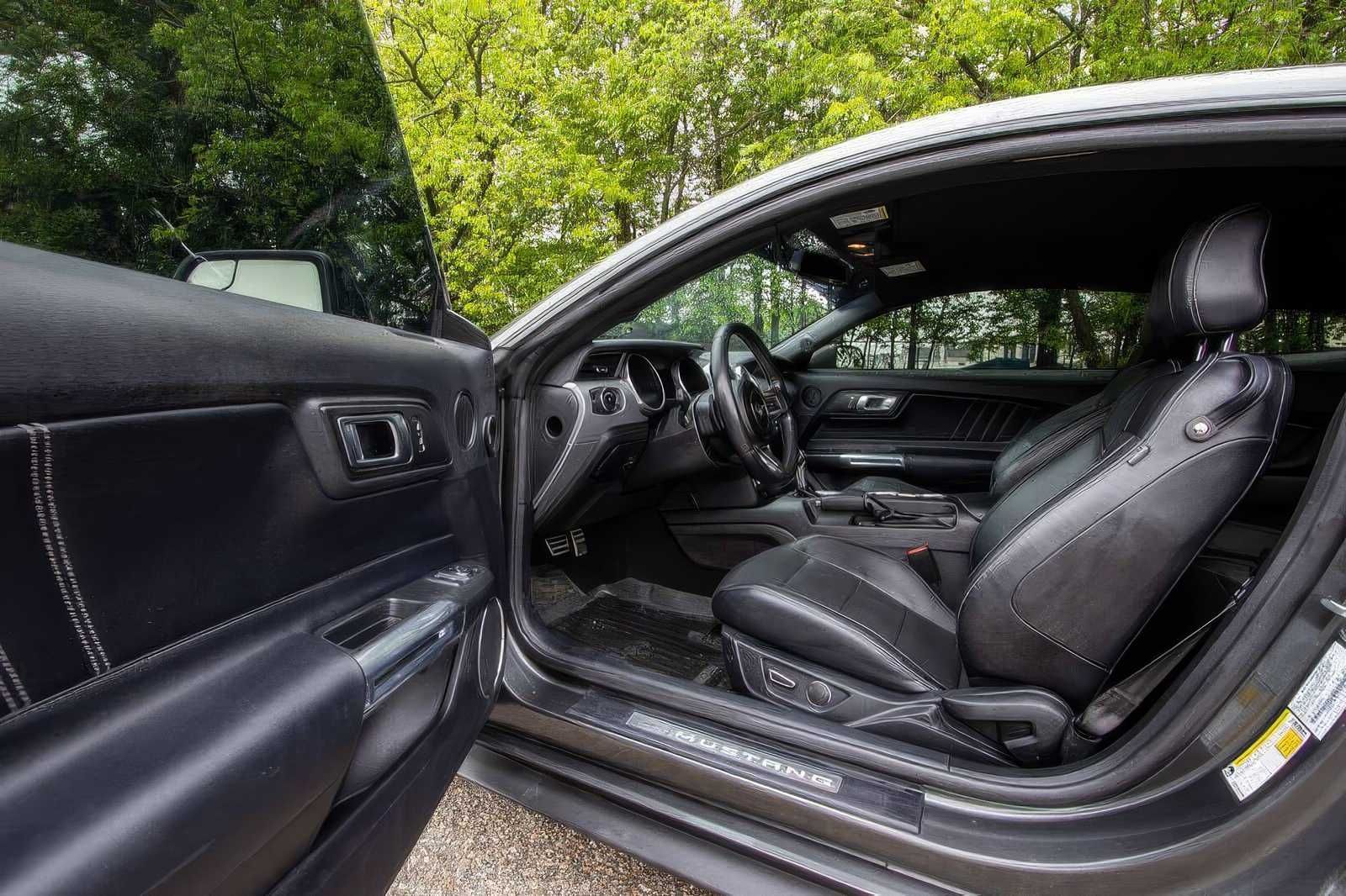 2019 Ford Mustang EcoBoost Premium