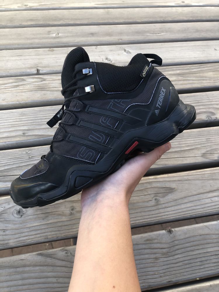 Кросівки adidas terrex swift R