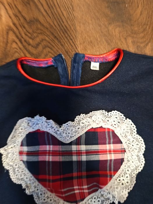 Sukienka dla dziewczynki r. 86